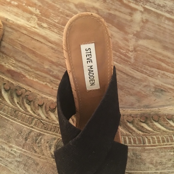 Steve Madden Cork Slides - Picture 5 of 5